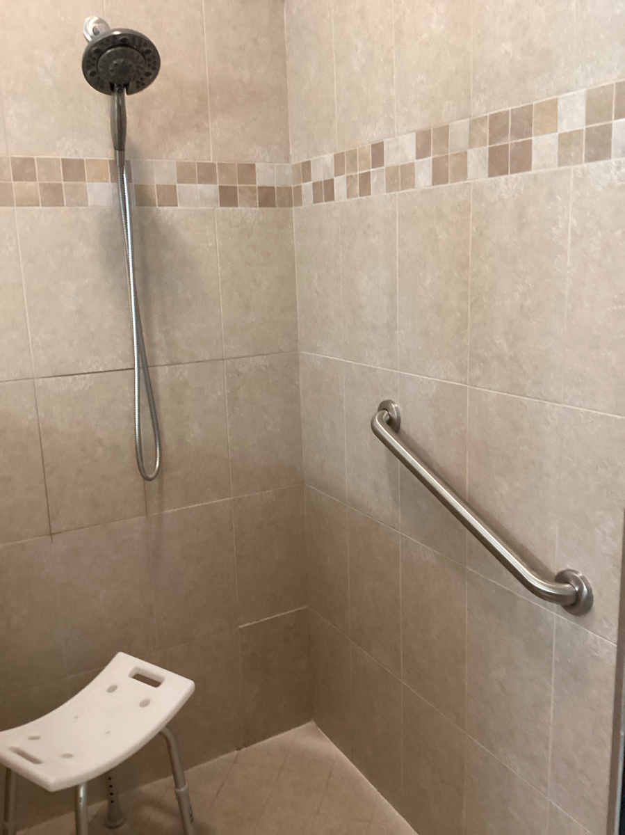 Master Bathroom Grab Bar Installation – Jacksonville Northside, FL